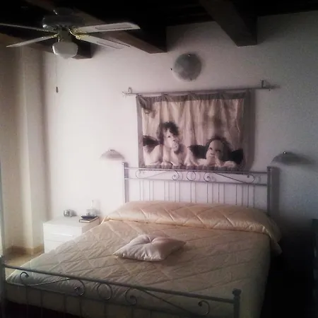Farm stay La Nocciolina